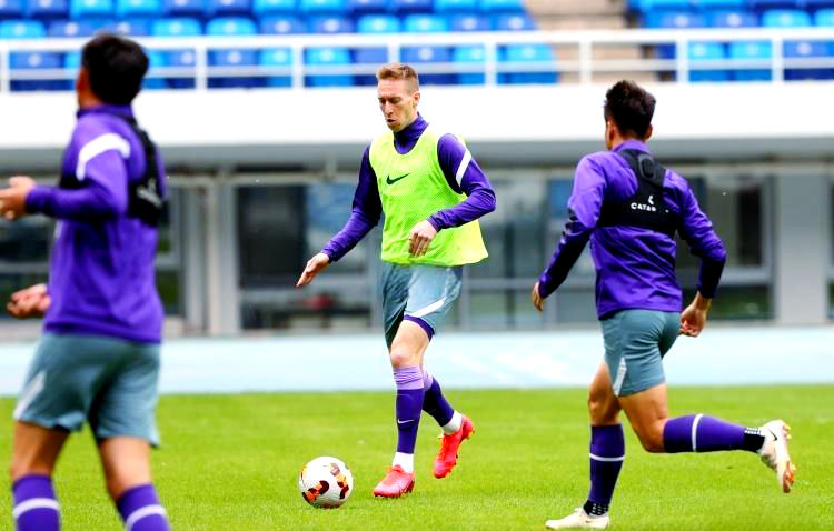 aoa体育体育官方登录入口-布宜诺斯艾利斯独立外援训练状态火热，世俱杯淘汰赛关键战的简单介绍