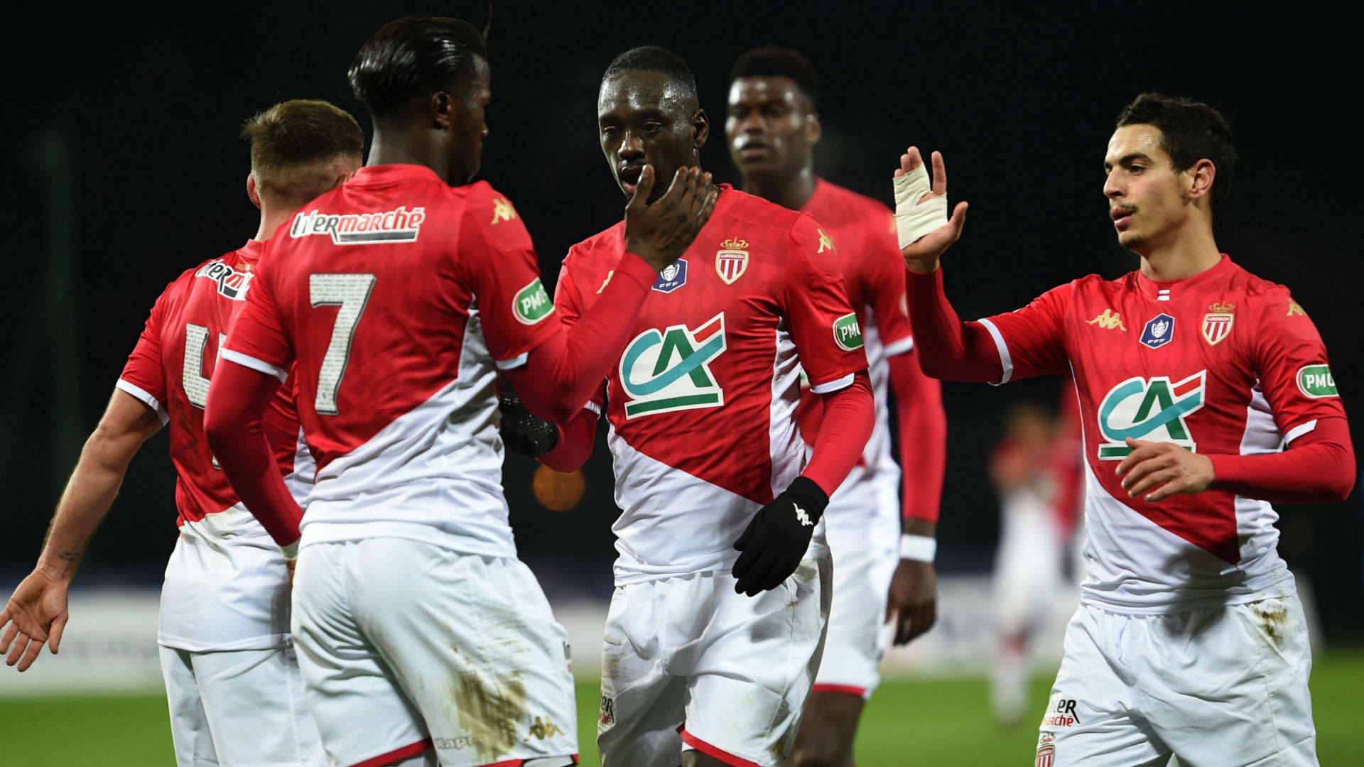 aoa体育体育官网入口-法国联赛强强对决，里昂对阵摩纳哥