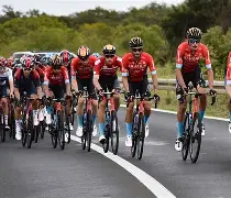 aoa体育体育app下载-托帕尔客场惊险取胜,士气高昂向前冲