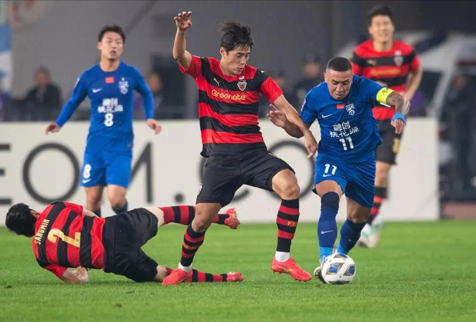 aoa体育体育网页版登录入口-关于精彩比赛即将上演，球队战术部署进行中的信息