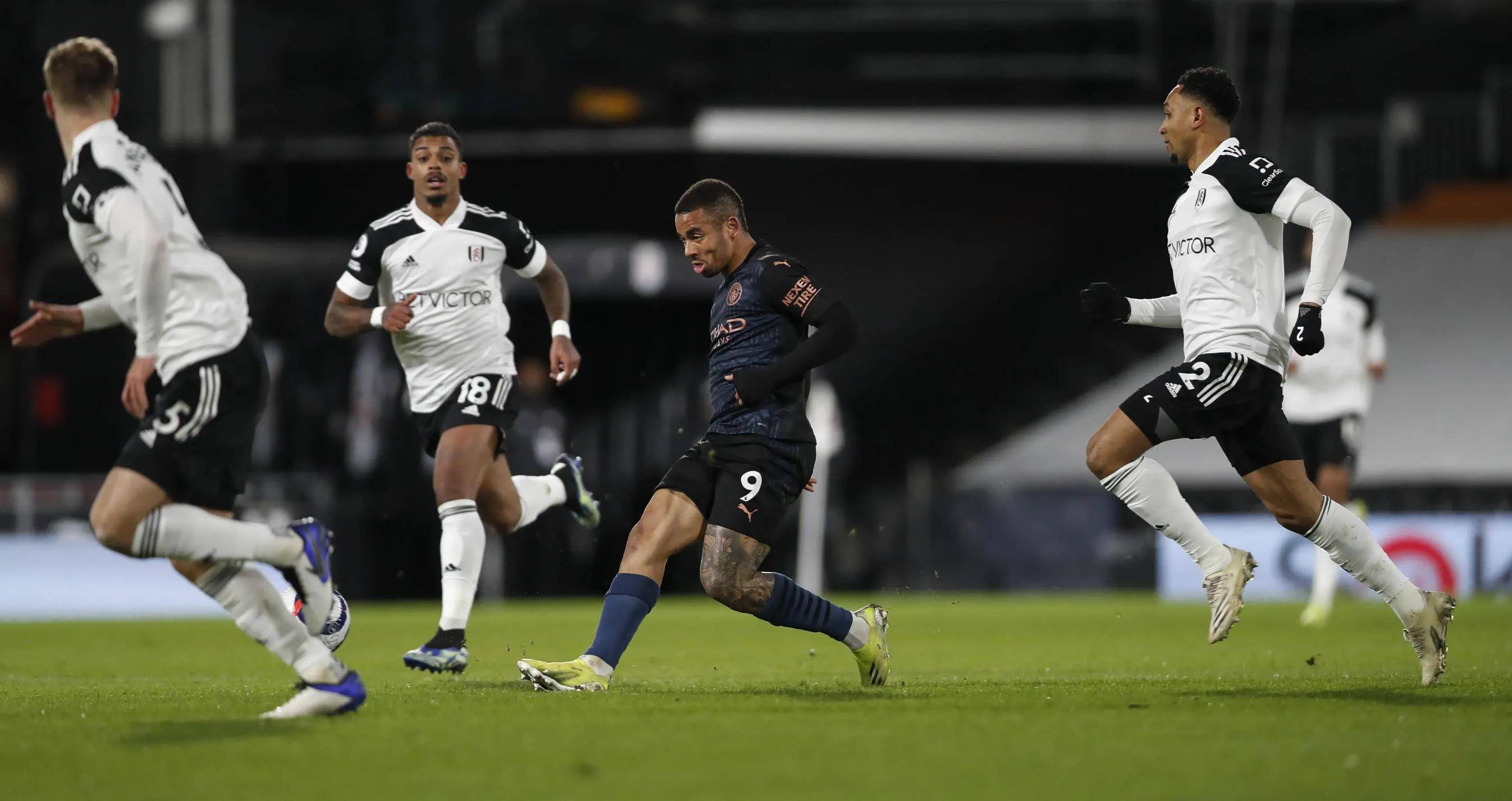 狼队擒住托特纳姆，迎来新赛季首胜