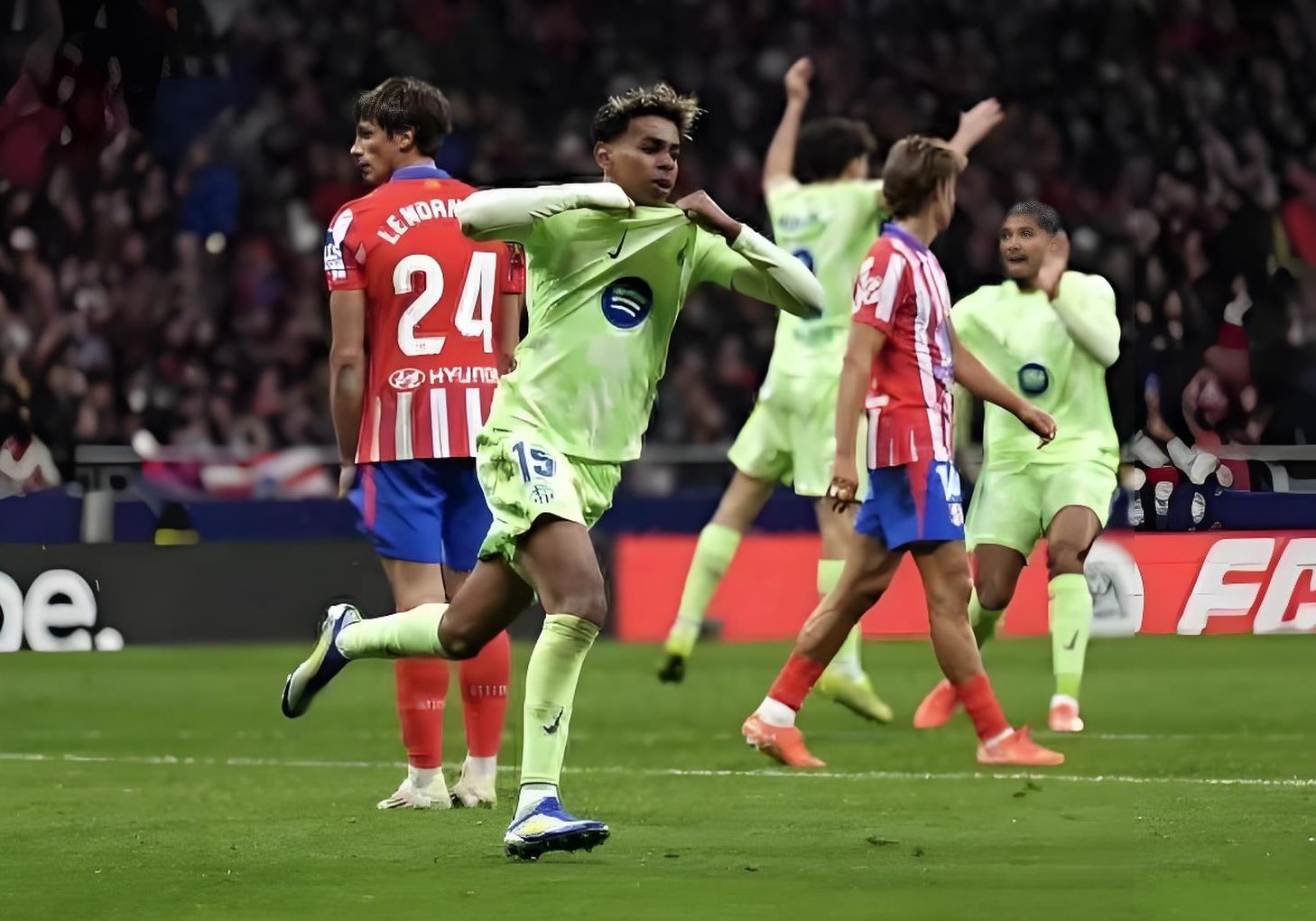 aoa体育体育在线登录-足球赛事盛况不减，球迷期待瞩目较量的简单介绍