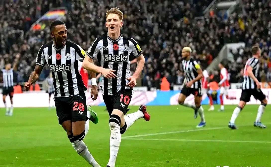 关于多支豪门关键比赛密集,备战新一轮较量的信息 关于多支豪门关键比赛密集,备战新一轮较量的信息