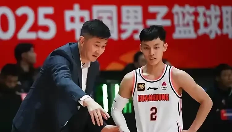 aoa体育-浙江男篮客场击败福建