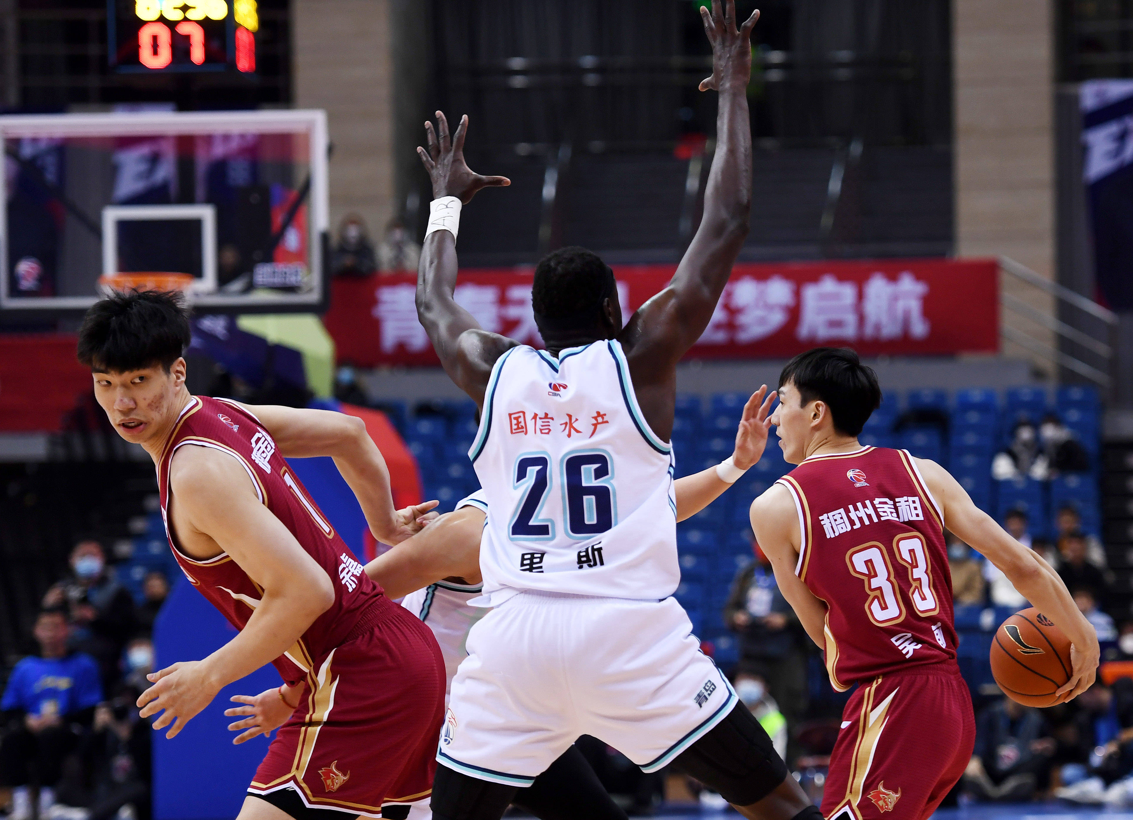 浙江男篮客场击败福建 浙江男篮客场击败福建