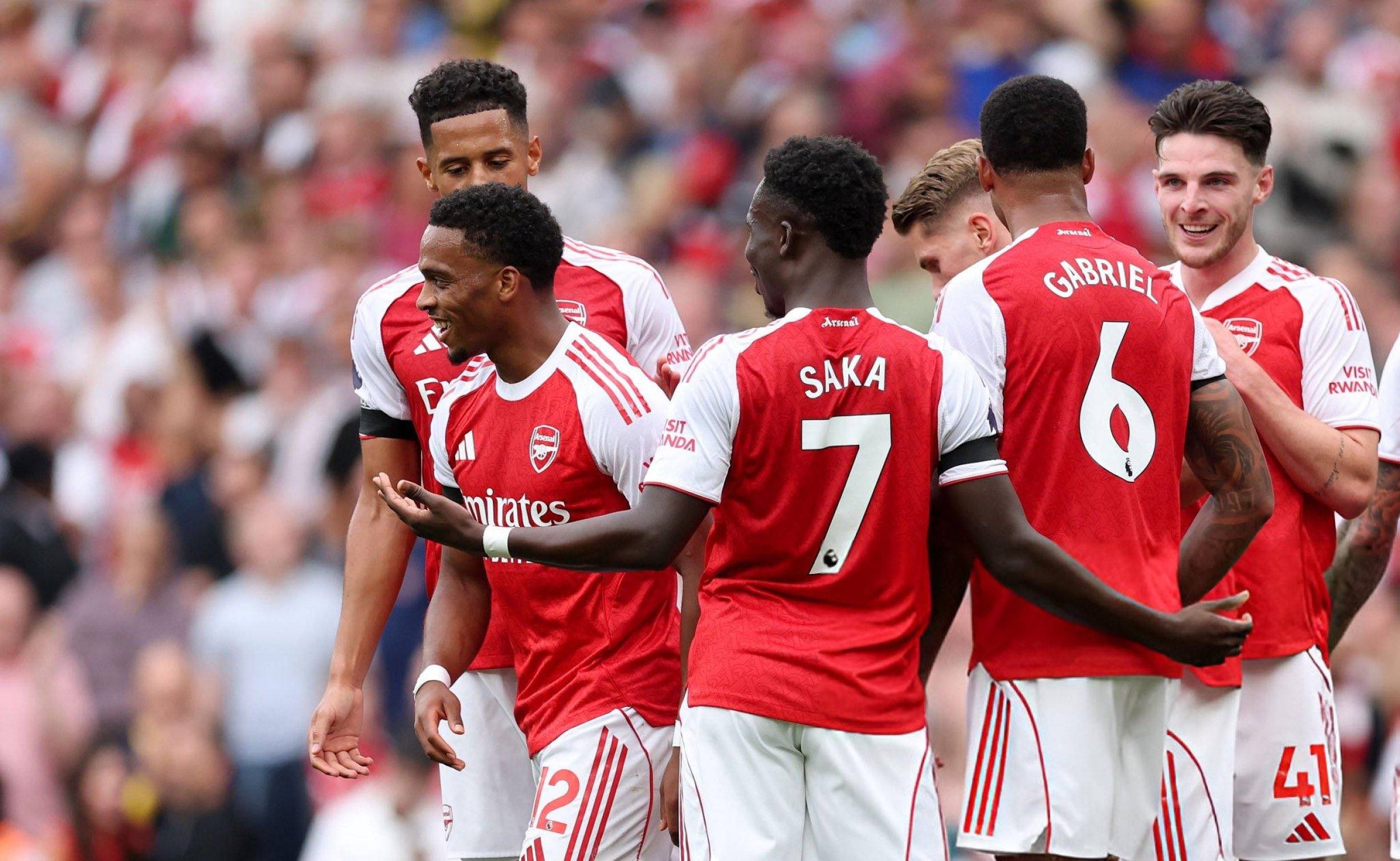 aoa体育体育在线-包含阿森纳遭遇连败，英超前景蒙阴影的词条