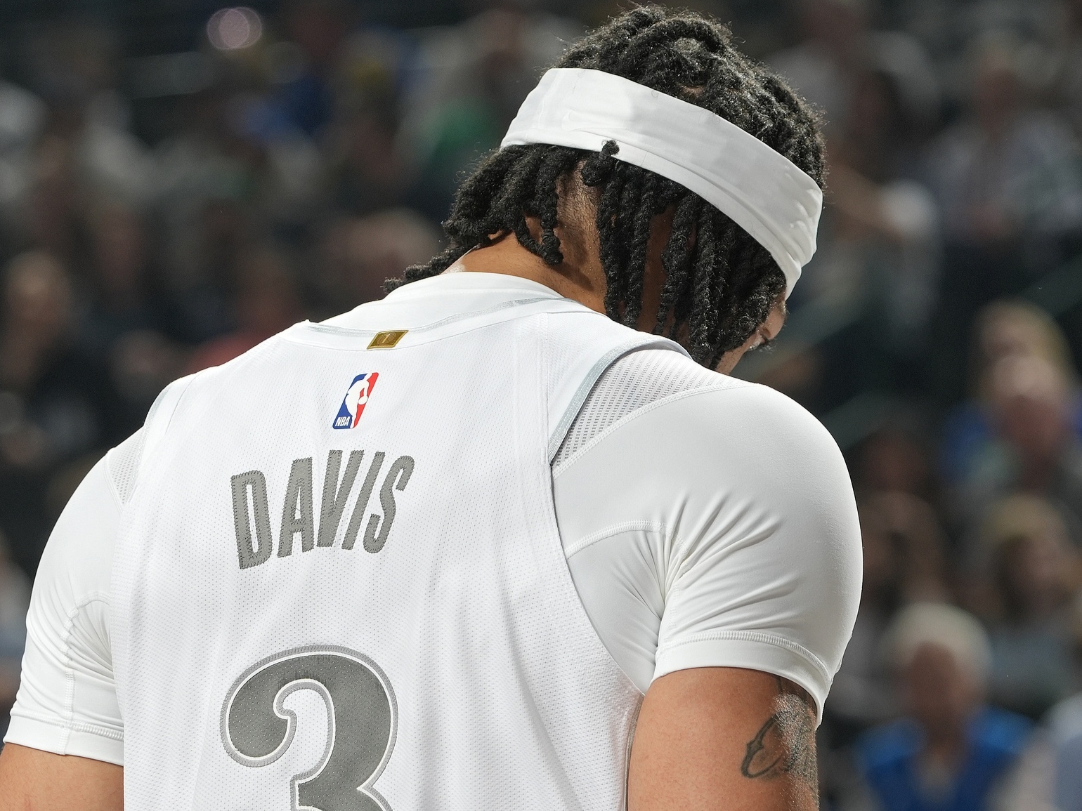 中锋伤愈复出,巴黎圣日耳曼再获胜的简单介绍 中锋伤愈复出,巴黎圣日耳曼再获胜的简单介绍