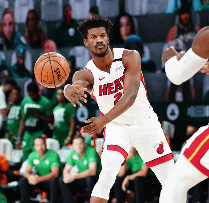 热火低迷表现始终无法逆转胜局 热火低迷表现始终无法逆转胜局