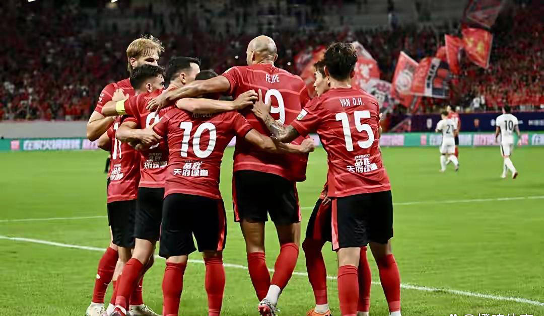 国际赛事聚焦亚冠,紧扣每一场比赛的简单介绍 国际赛事聚焦亚冠,紧扣每一场比赛的简单介绍