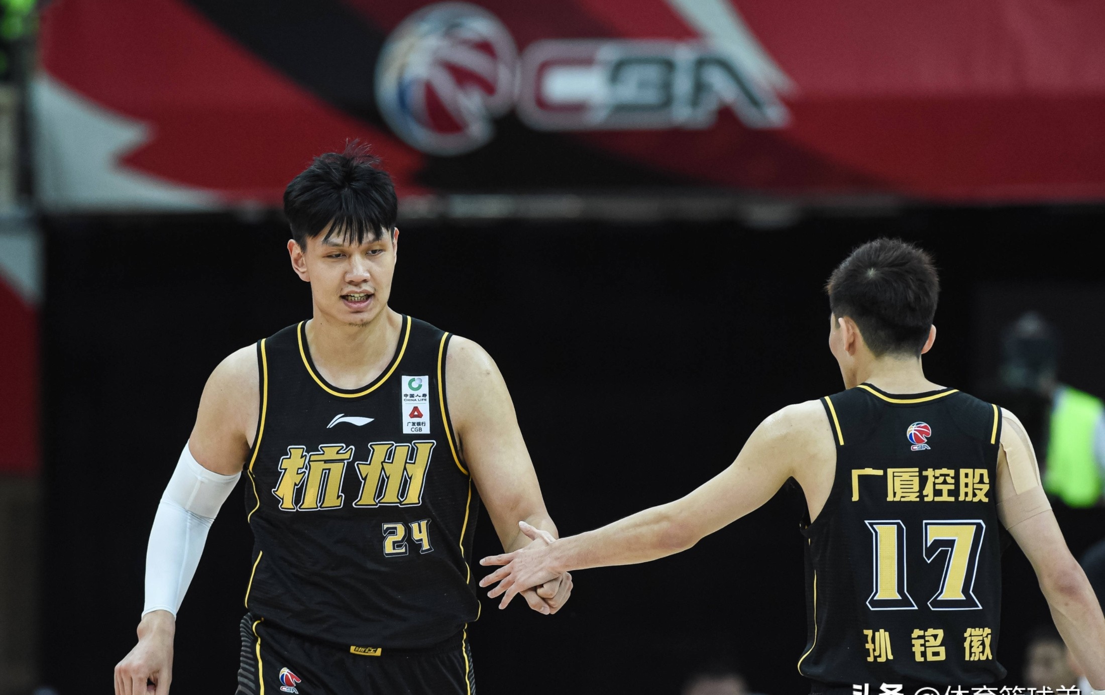 aoa体育体育网页版登录入口-关于广厦男篮惨败新疆队，遭遇完败的信息