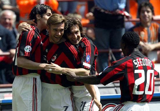 aoa体育体育入口-AC米兰球队准备策略，研究对手规律