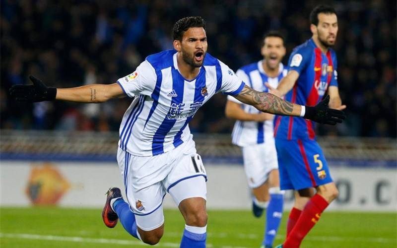 aoa体育体育平台-包含阿拉维斯主场爆冷负于对手，失去领先的词条